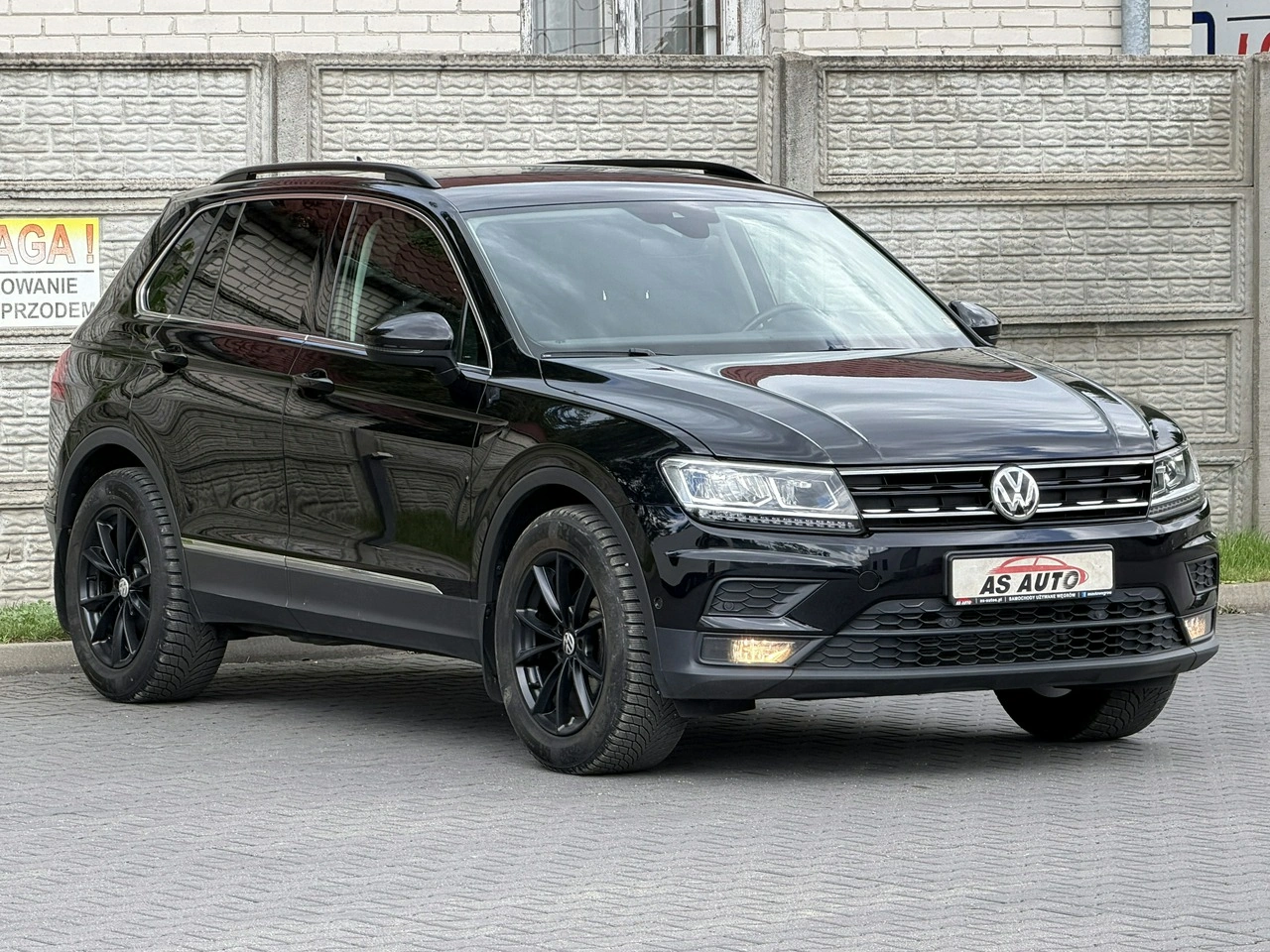 Volkswagen Tiguan - Zdjęcie 30