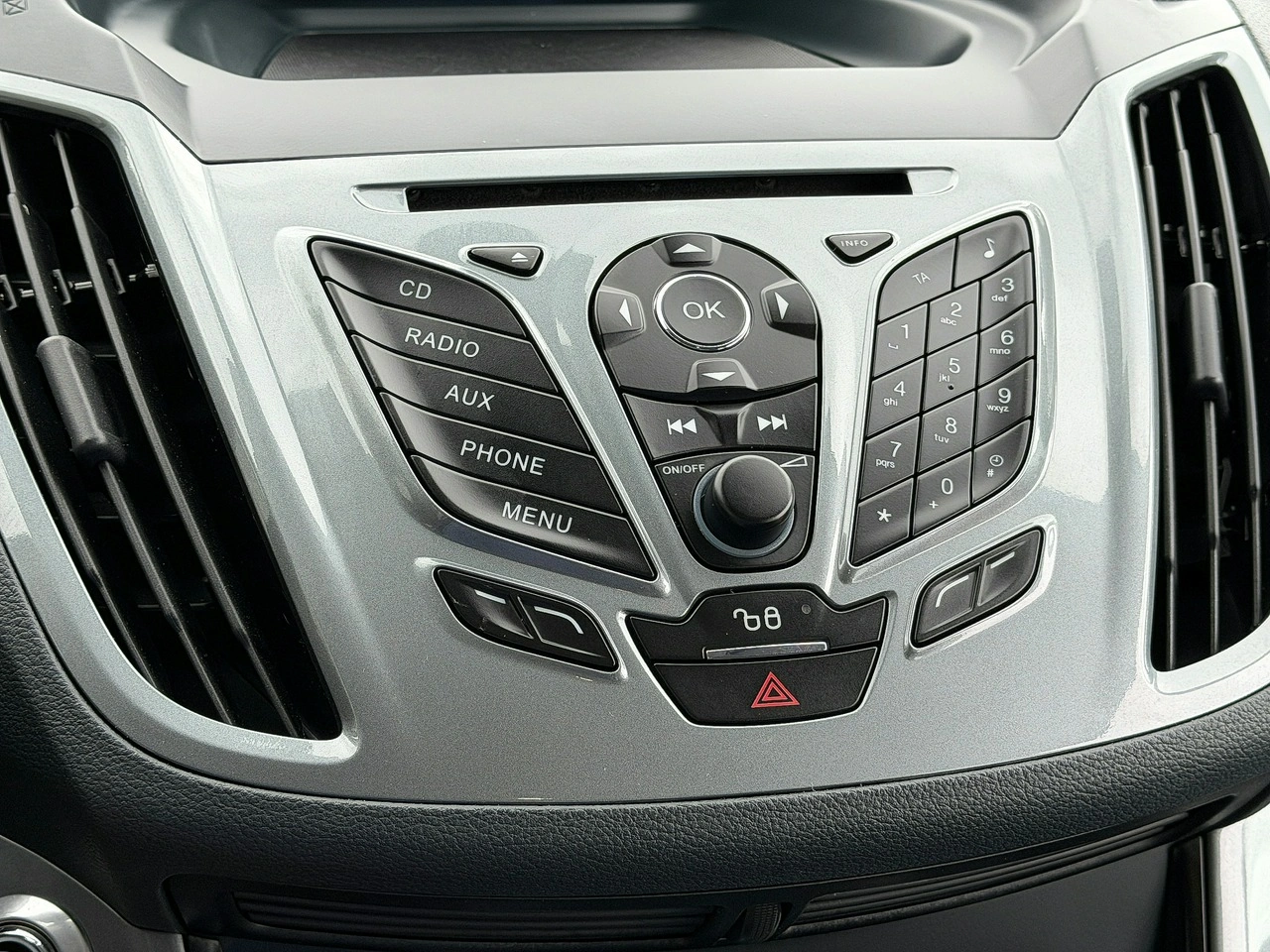 Ford C-MAX - Zdjęcie 20