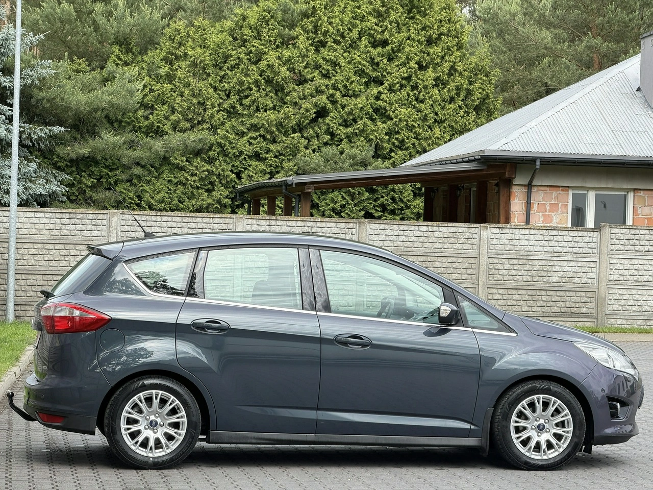 Ford C-MAX - Zdjęcie 31
