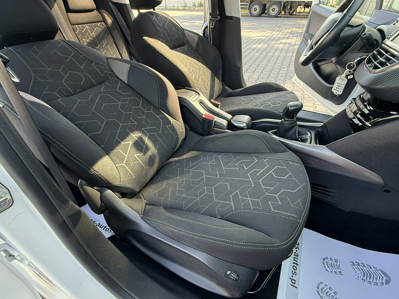 Peugeot 2008 - Zdjęcie 54