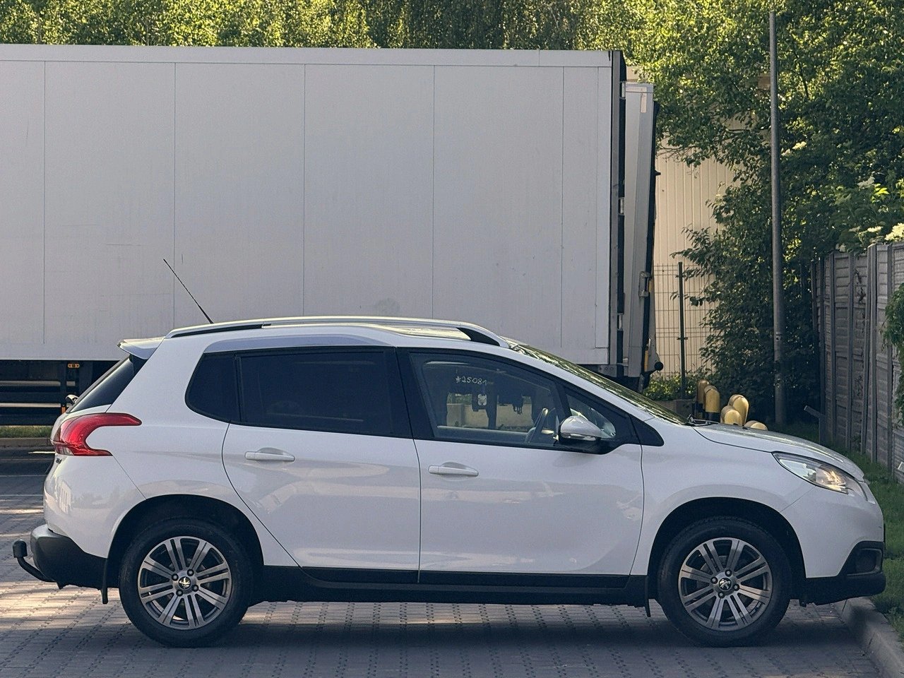 Peugeot 2008 - Zdjęcie 41