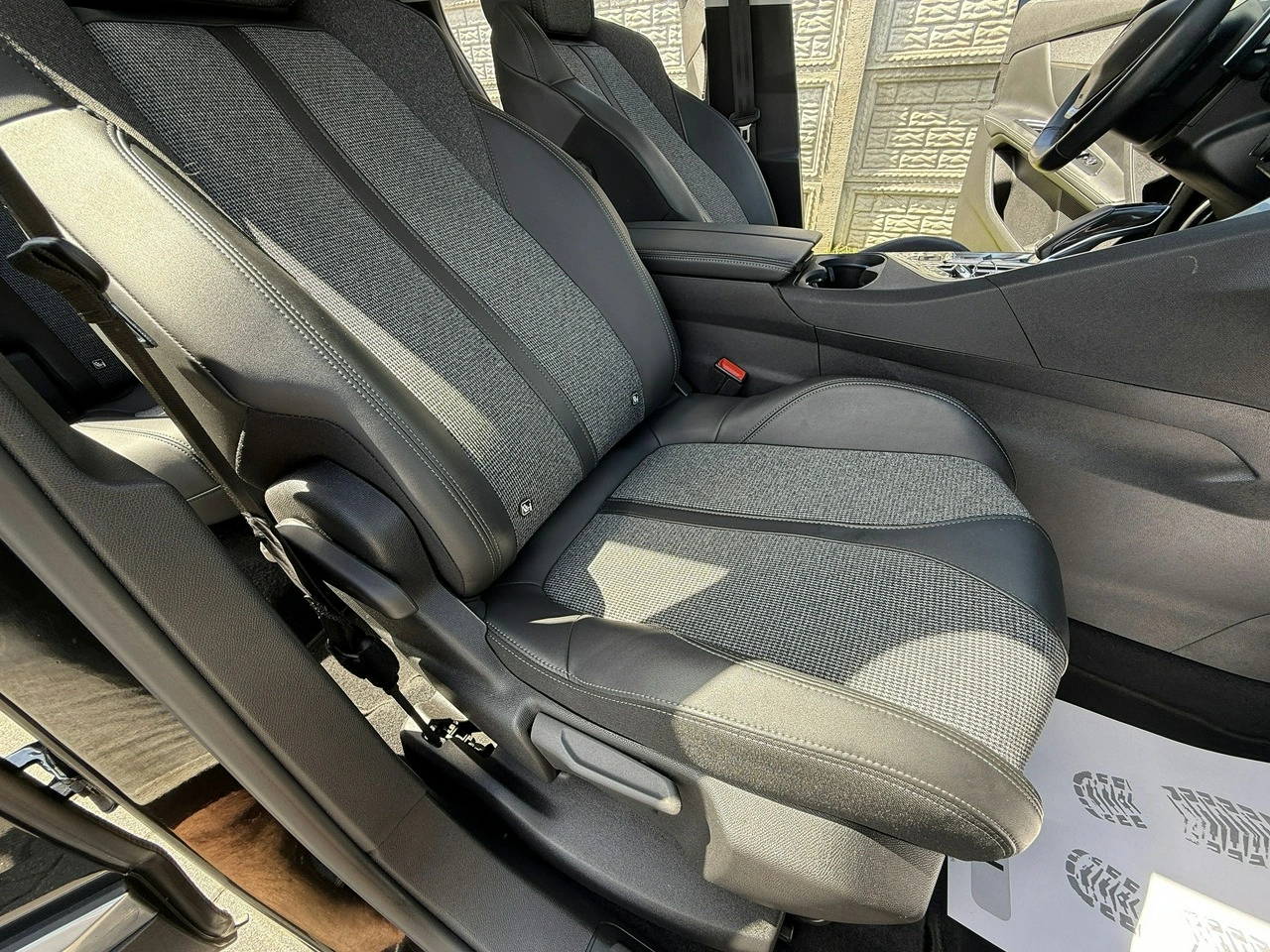 Peugeot 3008 - Zdjęcie 50