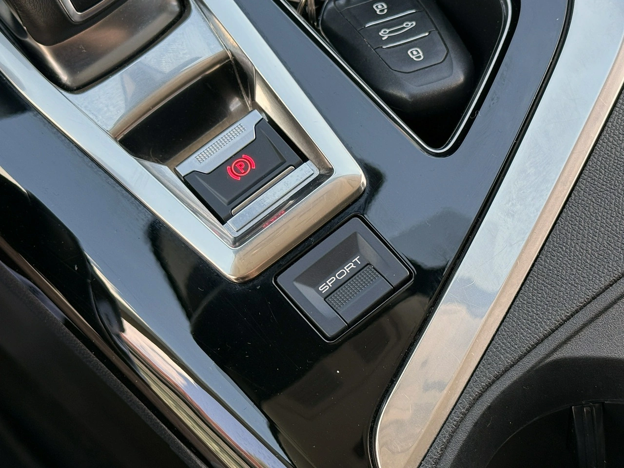 Peugeot 3008 - Zdjęcie 56