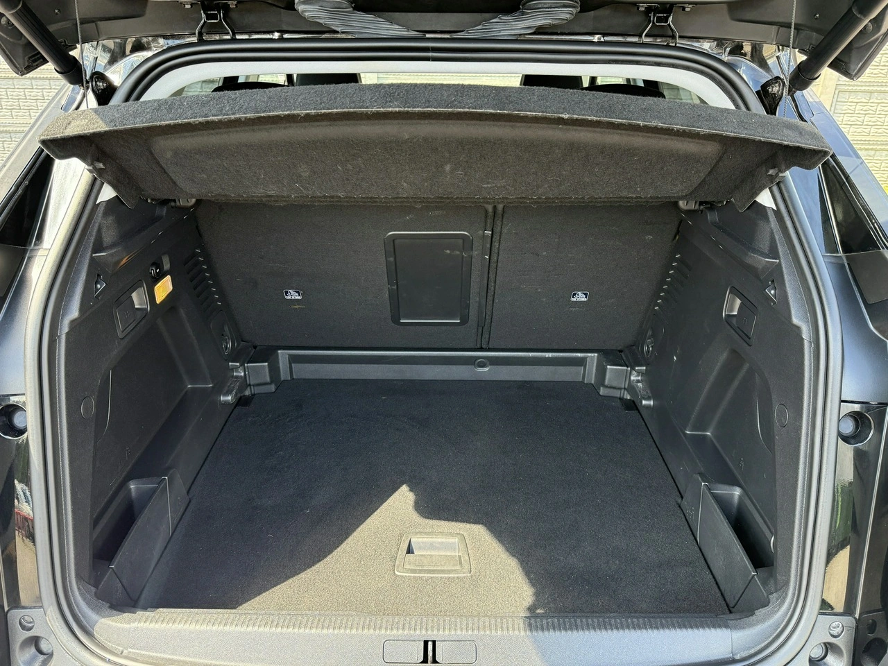 Peugeot 3008 - Zdjęcie 12