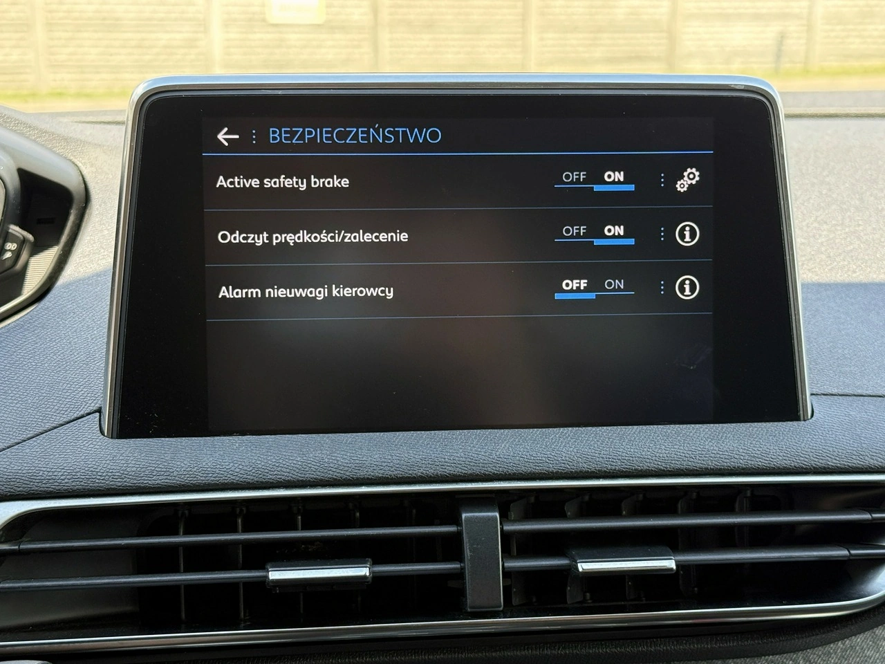 Peugeot 3008 - Zdjęcie 45