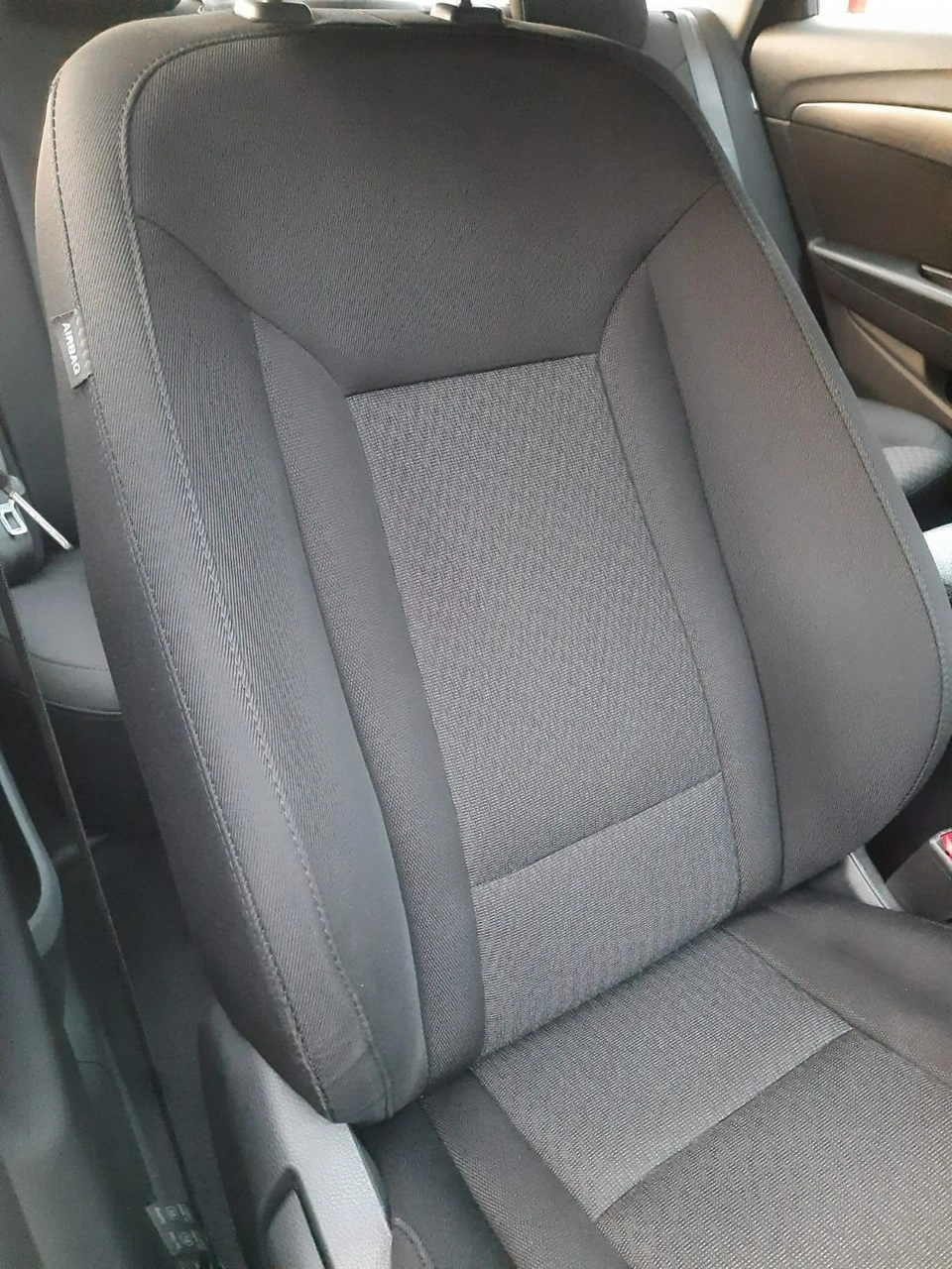 Hyundai i40 - Zdjęcie 28