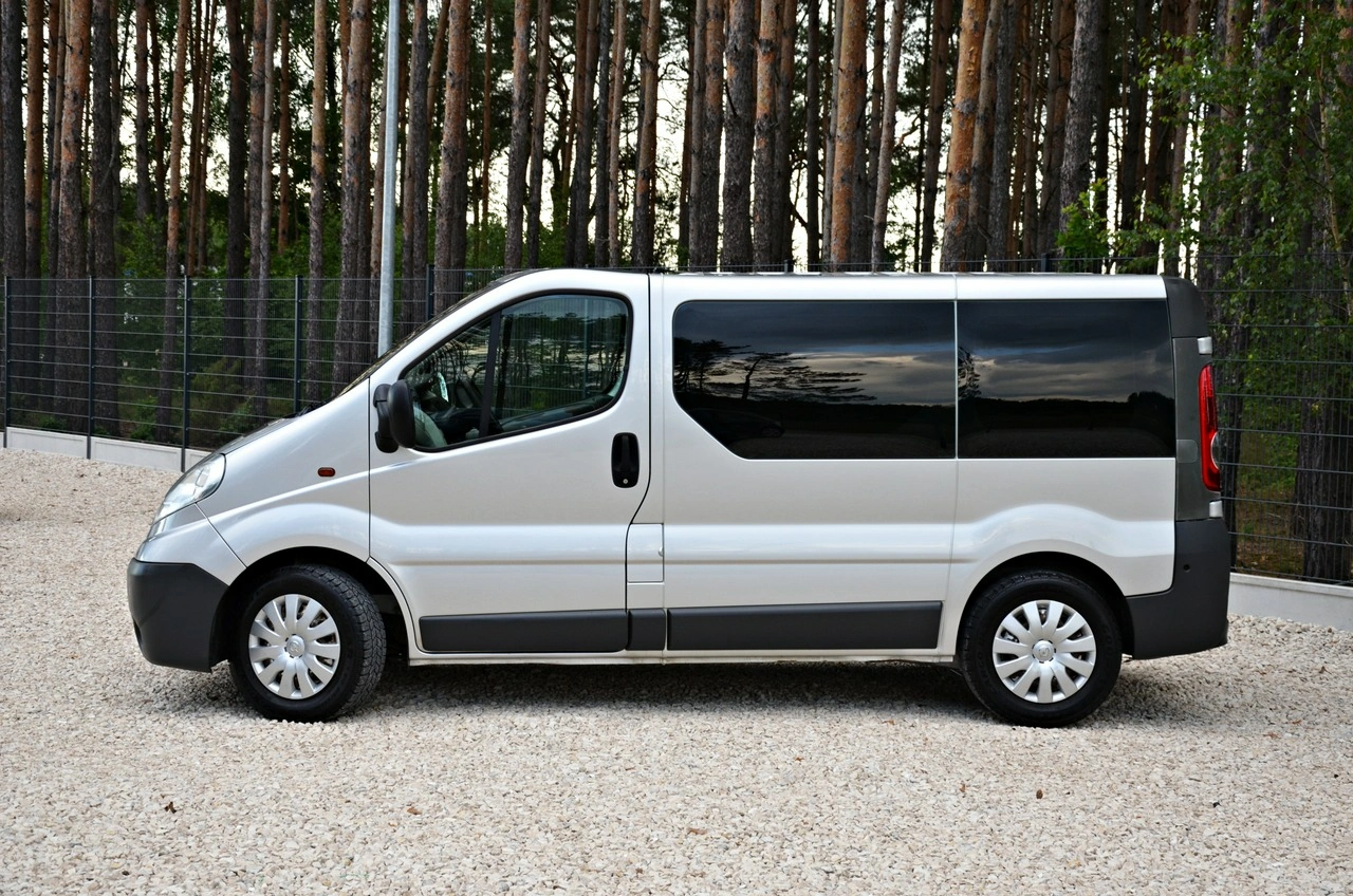 Opel Vivaro - Zdjęcie 12