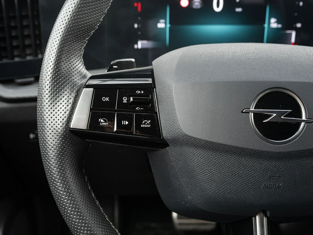 Opel Astra - Zdjęcie 13