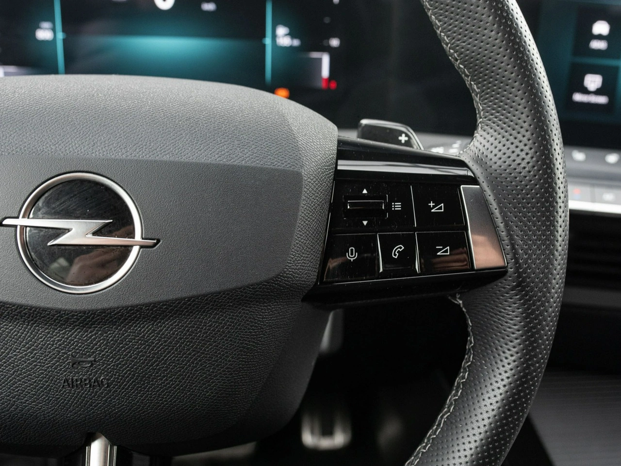 Opel Astra - Zdjęcie 14