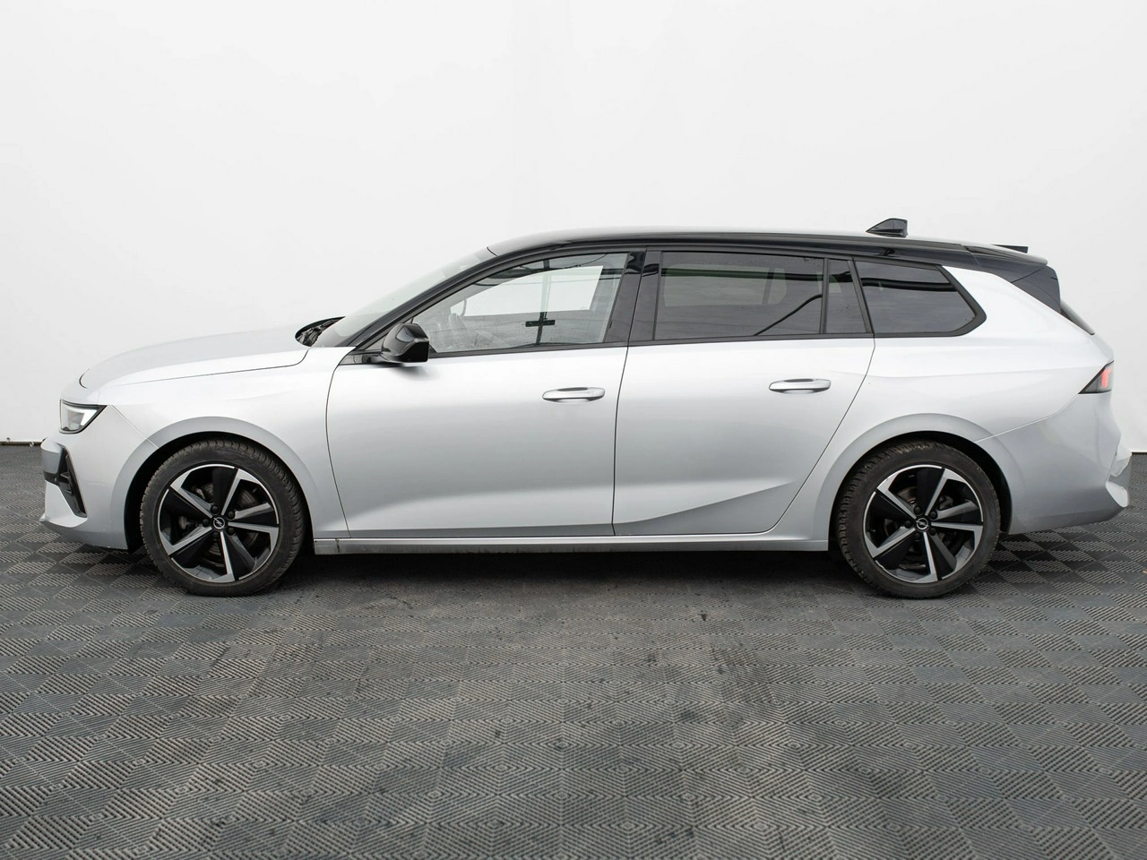 Opel Astra - Zdjęcie 7