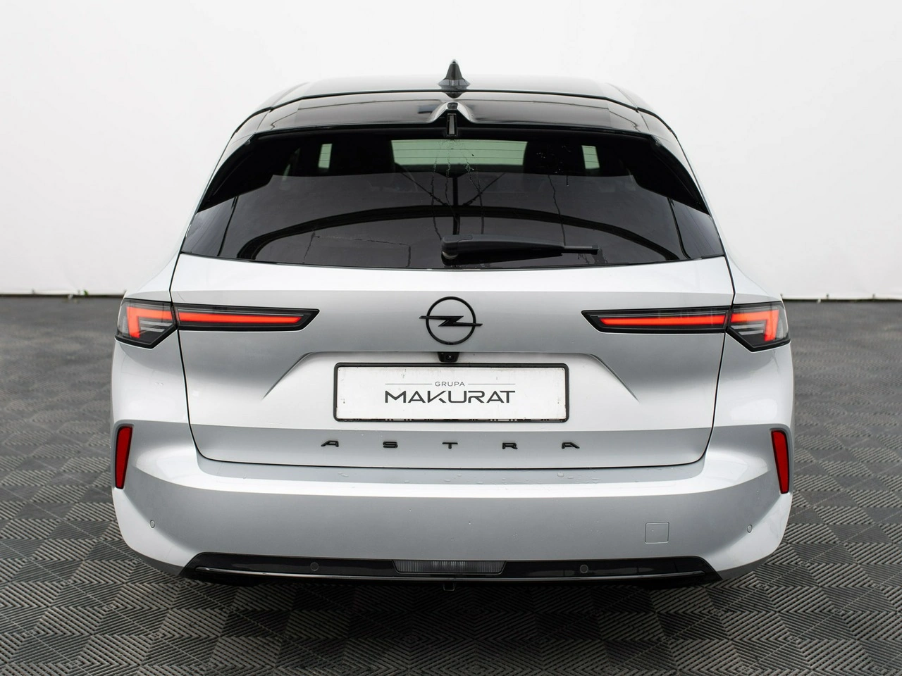 Opel Astra - Zdjęcie 8