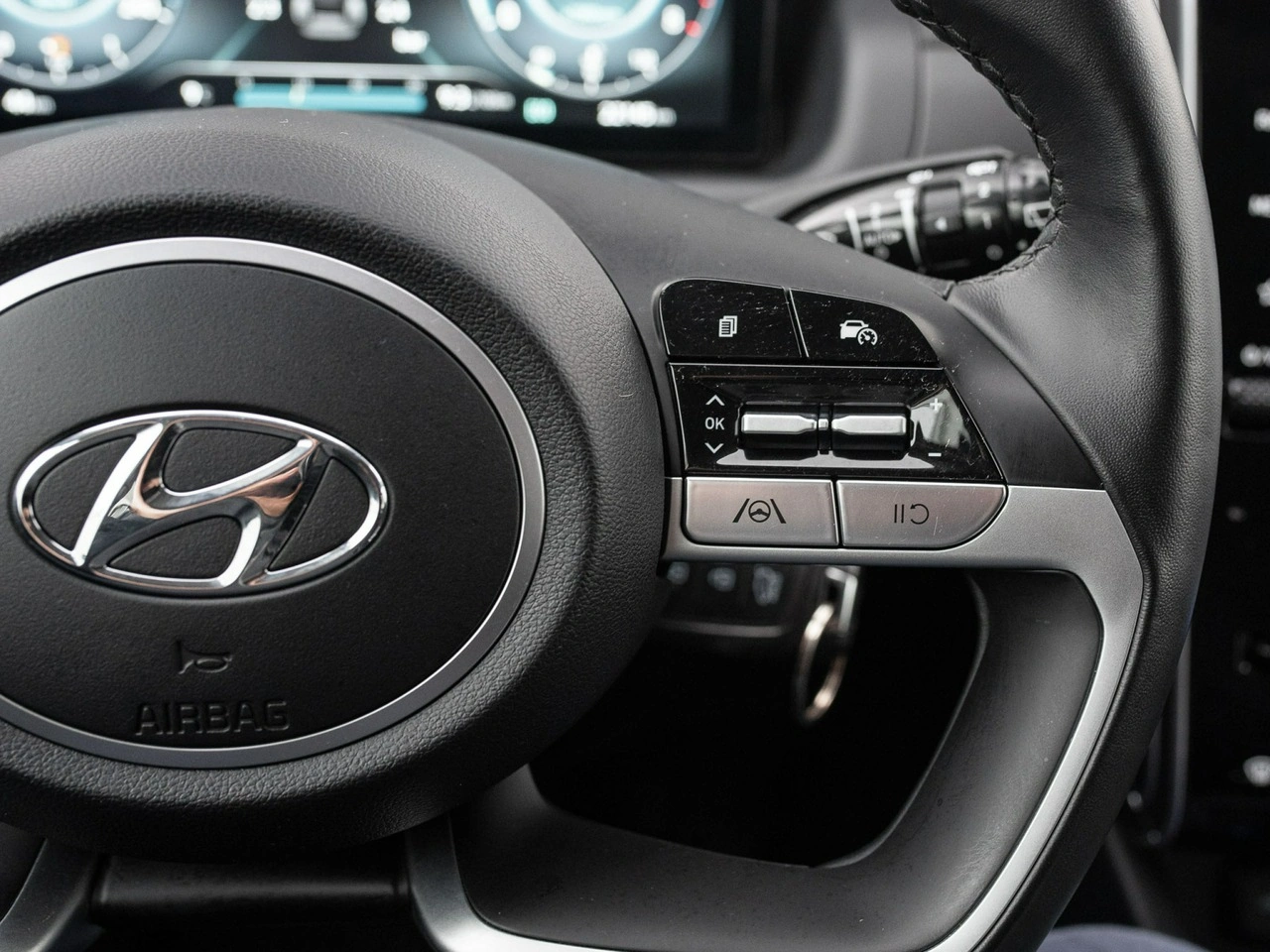 Hyundai Tucson - Zdjęcie 14