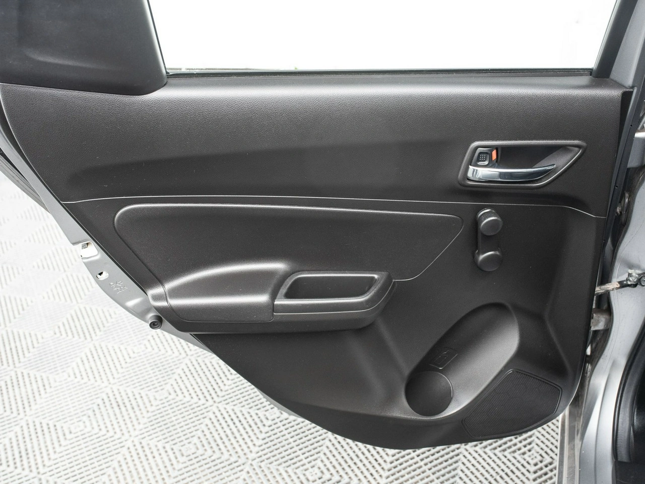 Suzuki Swift - Zdjęcie 18