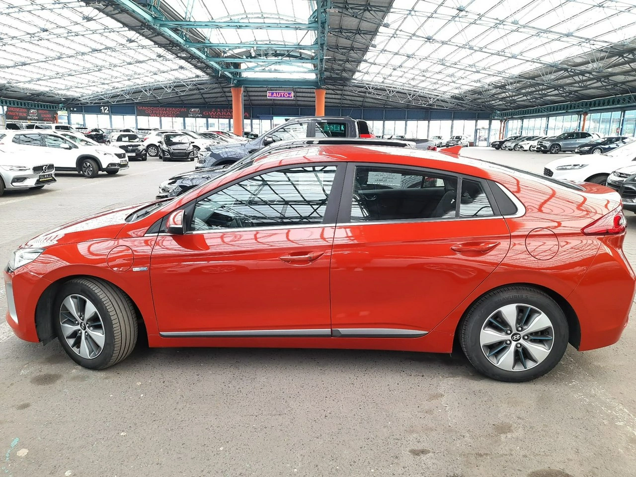 Hyundai IONIQ - Zdjęcie 4