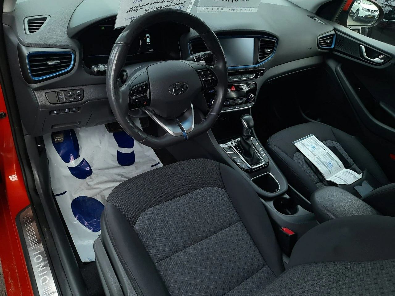 Hyundai IONIQ - Zdjęcie 17