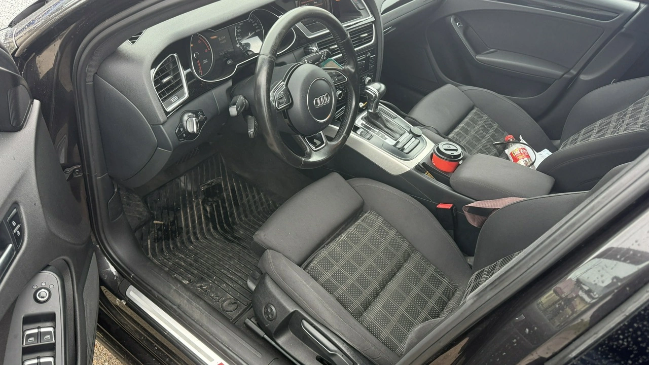 Audi A4 - Zdjęcie 12