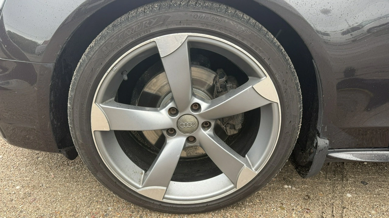 Audi A4 - Zdjęcie 30