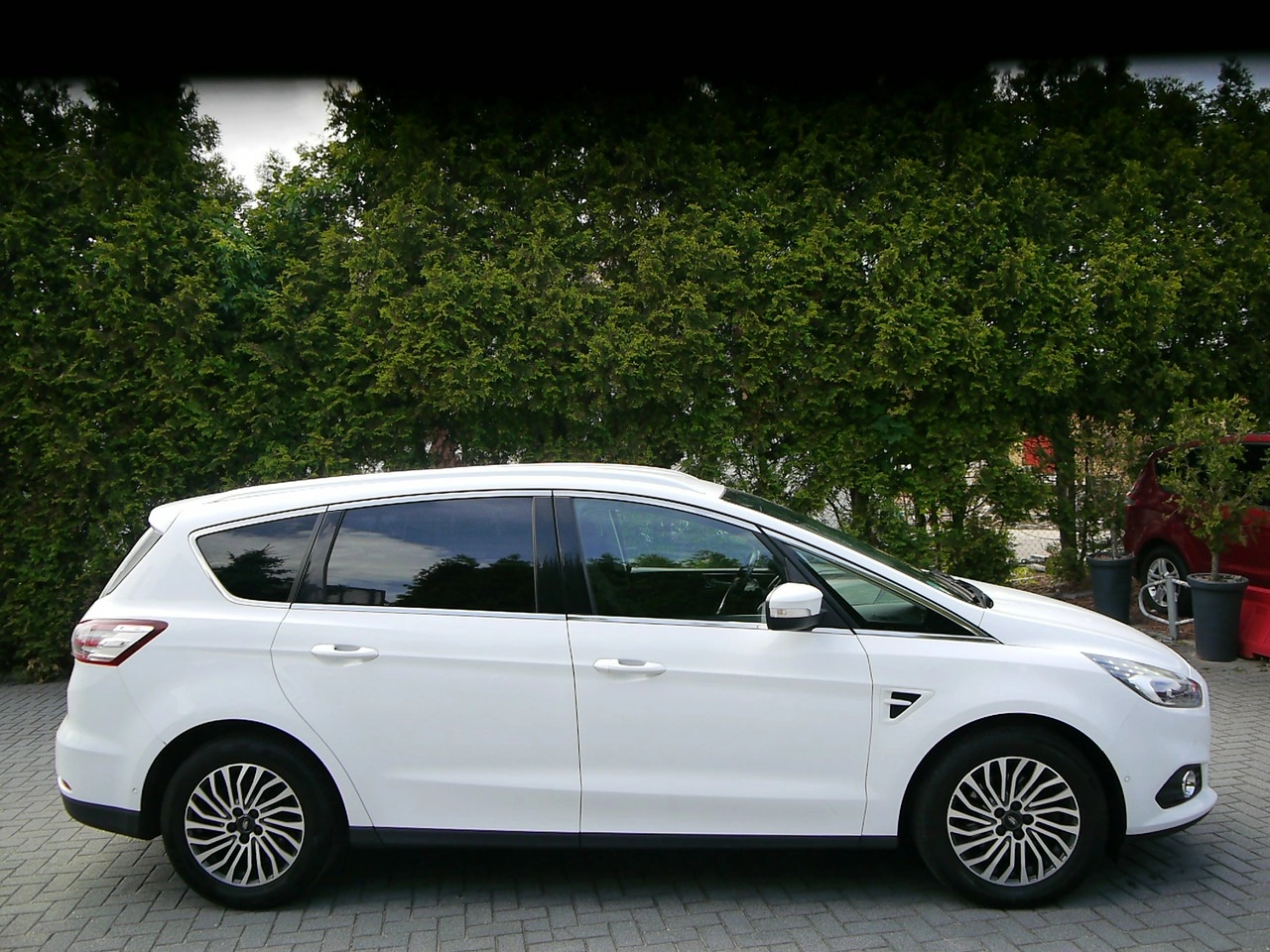 Ford S-Max - Zdjęcie 11