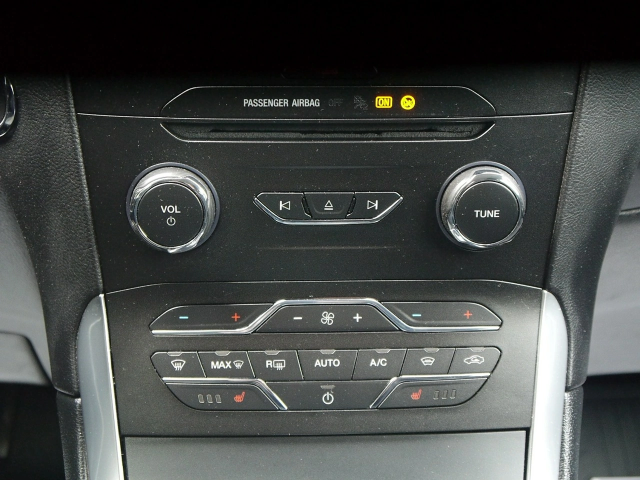 Ford S-Max - Zdjęcie 27