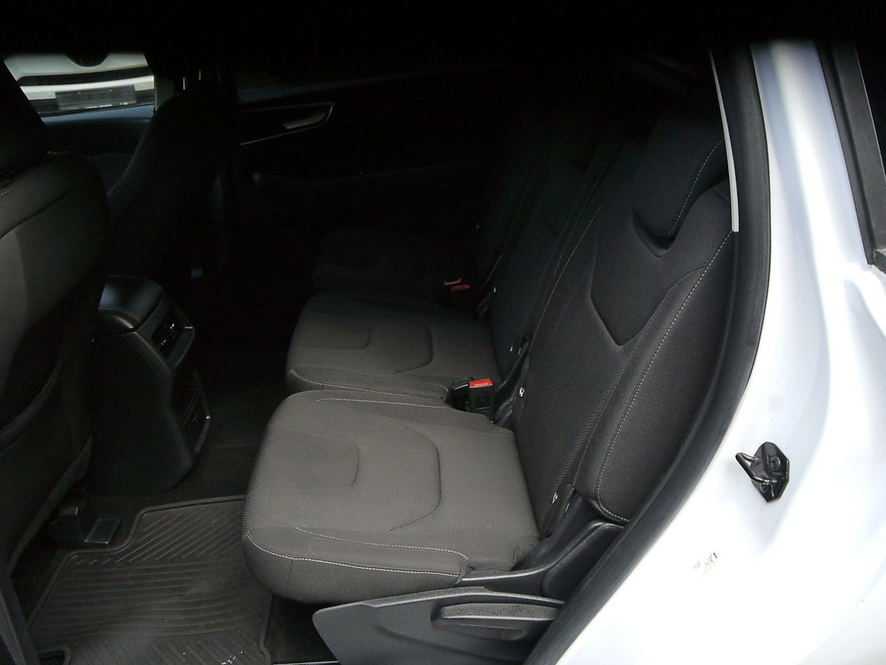 Ford S-Max - Zdjęcie 34