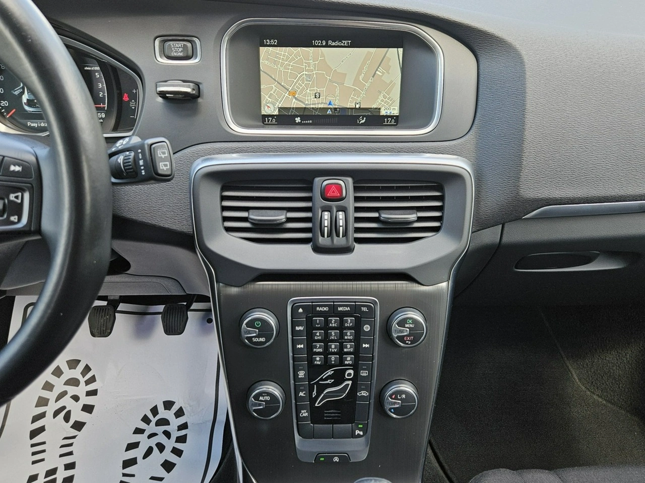 Volvo V40 - Zdjęcie 11
