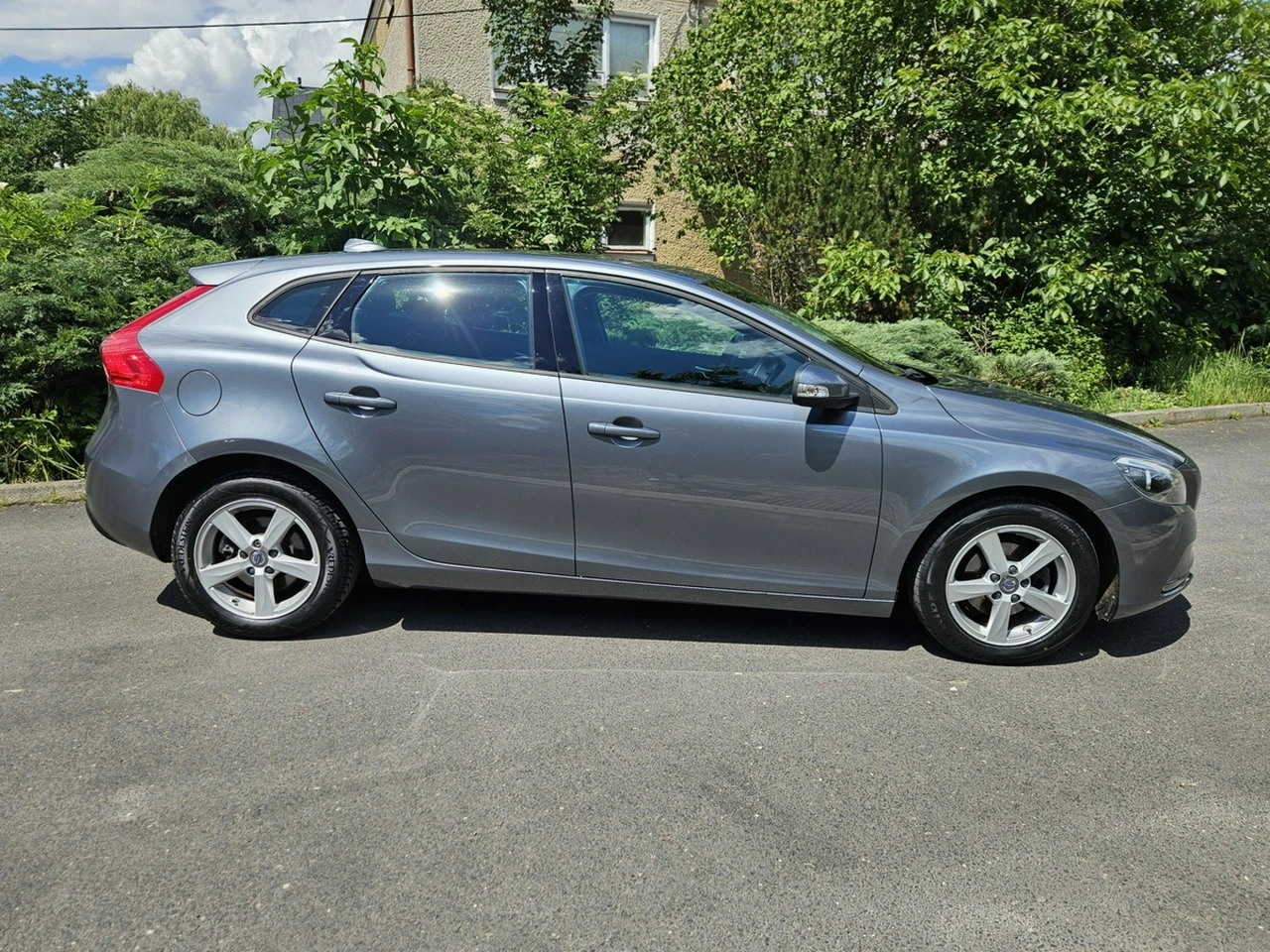 Volvo V40 - Zdjęcie 4