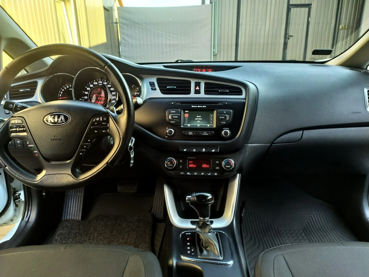 Kia Ceed - Zdjęcie 16