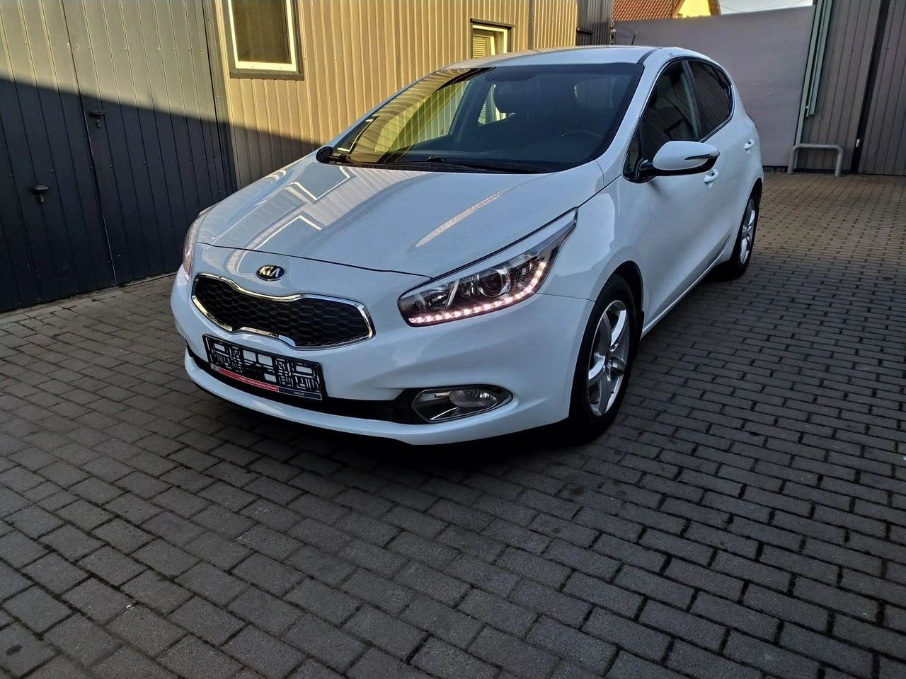 Kia Ceed - Zdjęcie 1