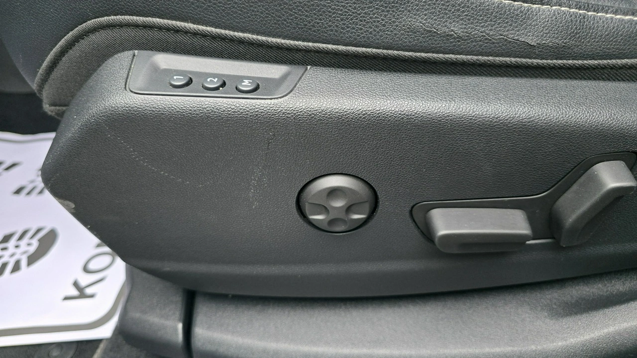 Opel Grandland X - Zdjęcie 17