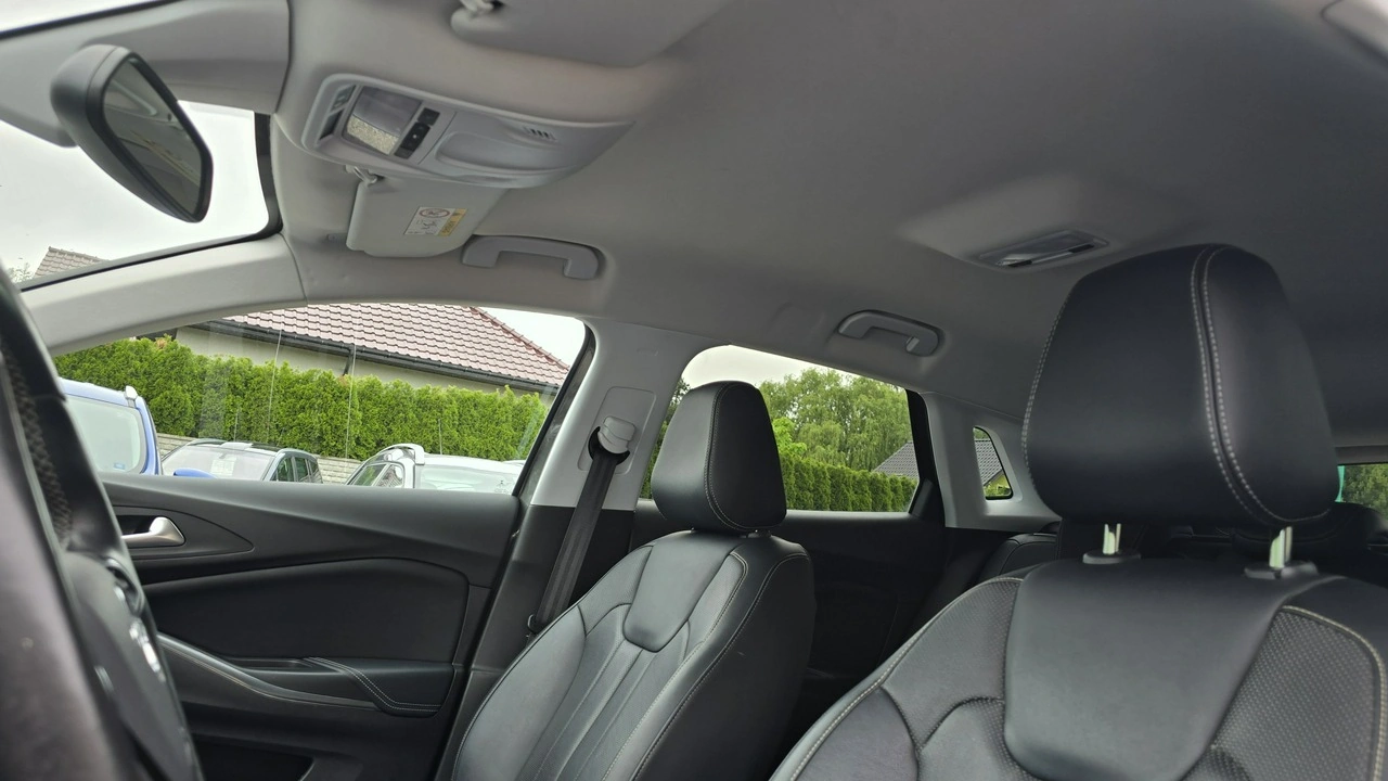 Opel Grandland X - Zdjęcie 19