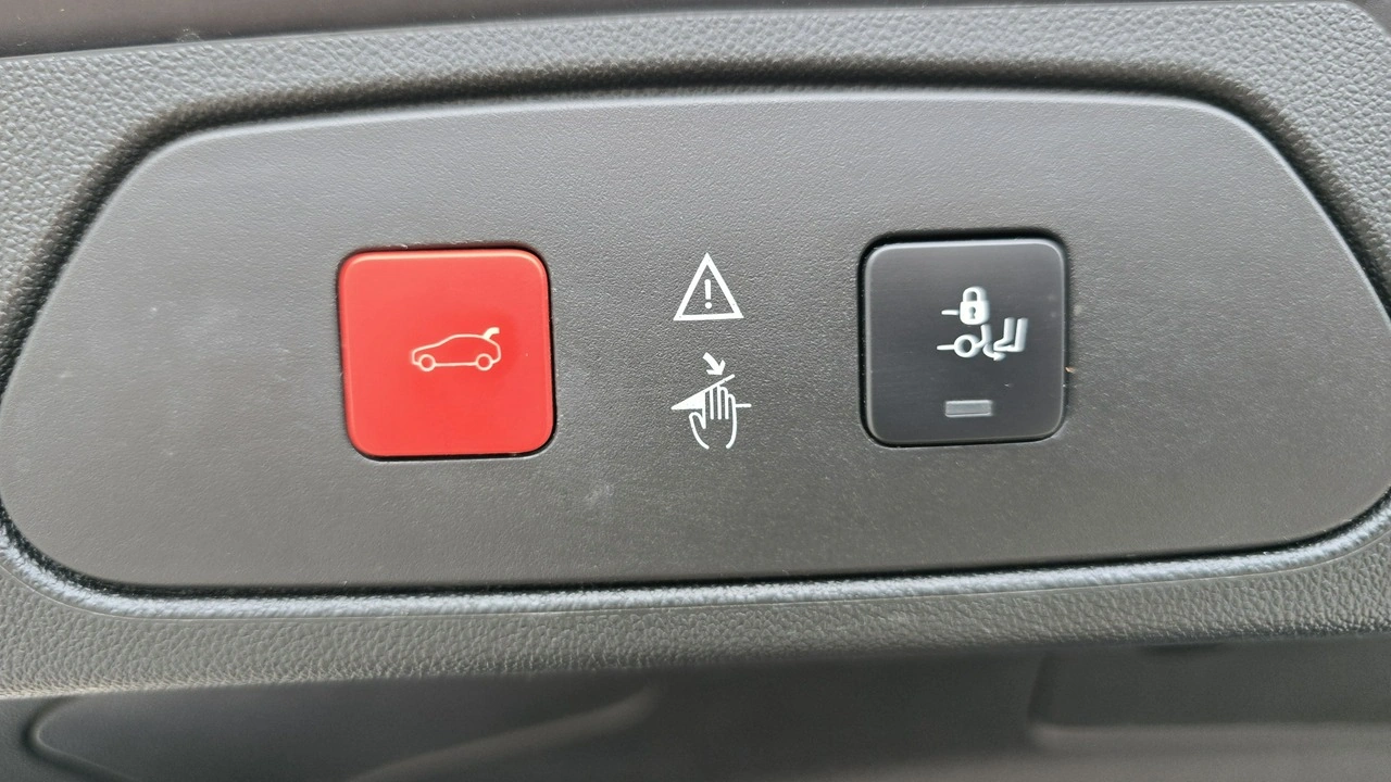Opel Grandland X - Zdjęcie 24