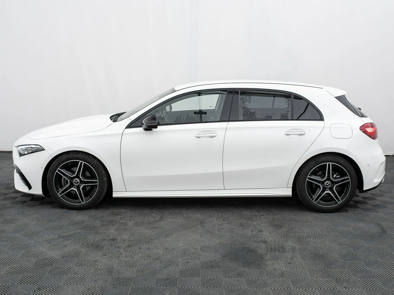 Mercedes A 200 - Zdjęcie 7