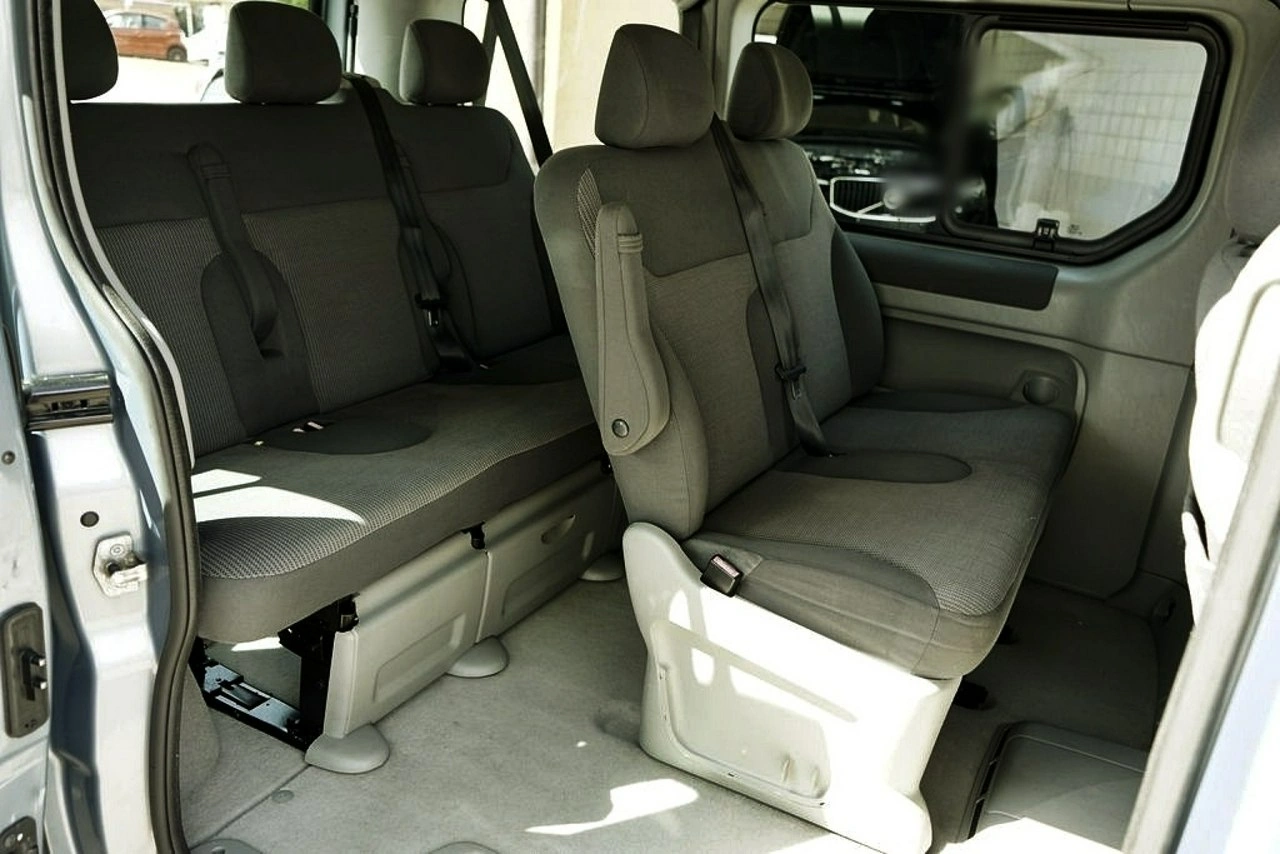 Opel Vivaro - Zdjęcie 18