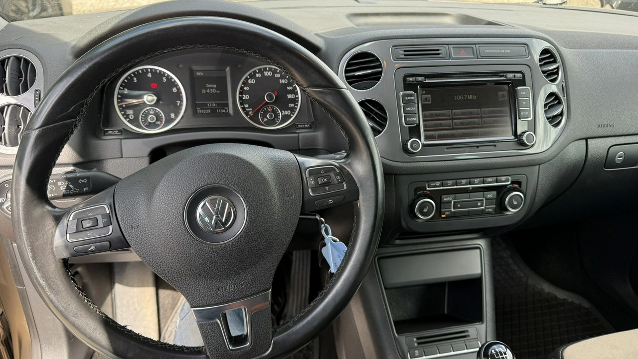 Volkswagen Taigun - Zdjęcie 22