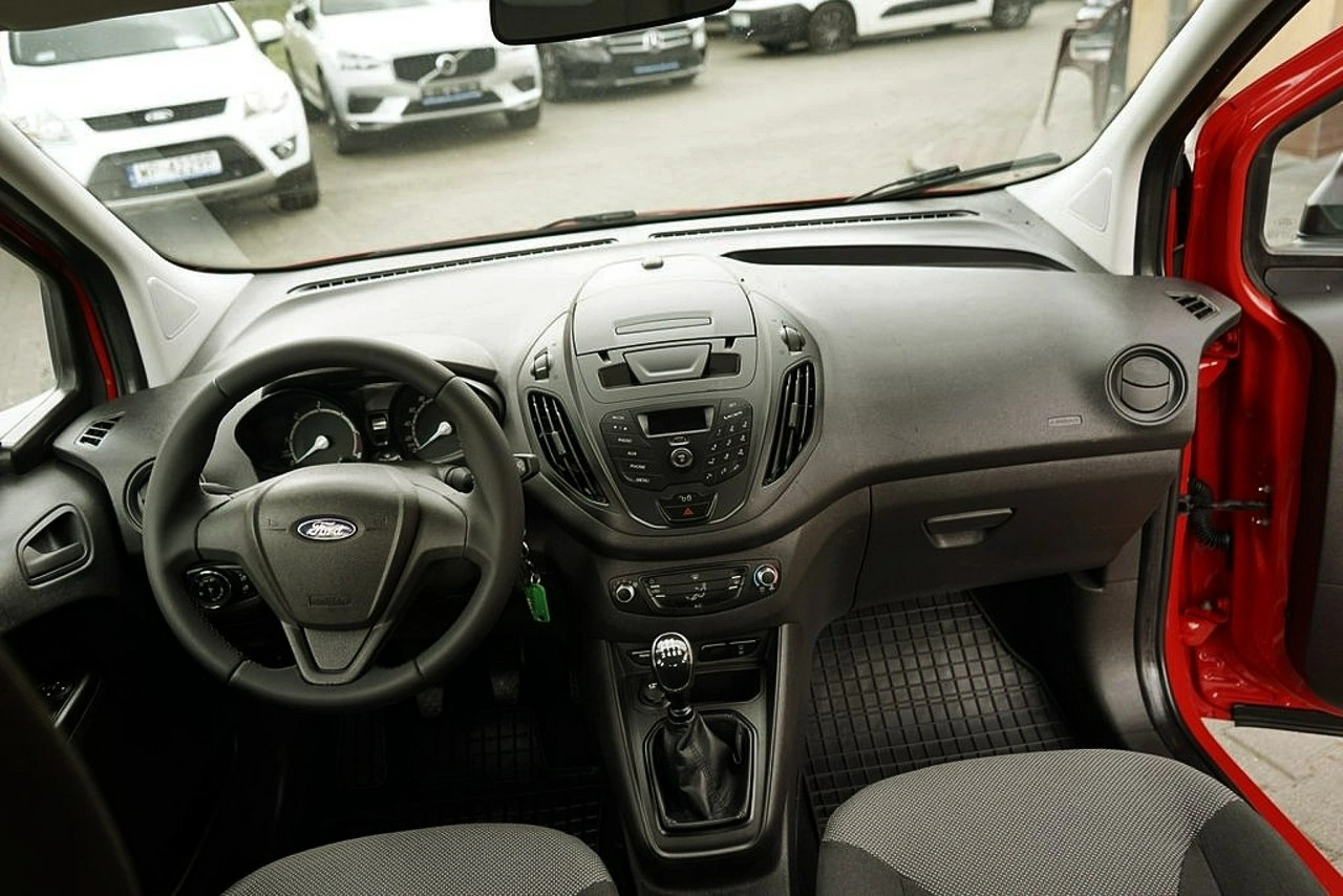 Ford Transit Courier - Zdjęcie 16