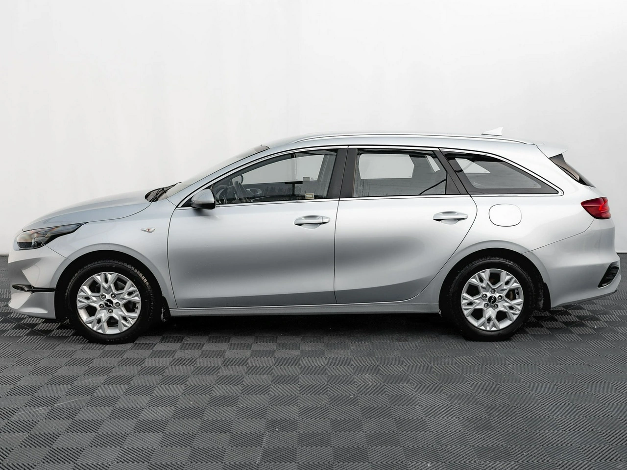Kia Ceed - Zdjęcie 6