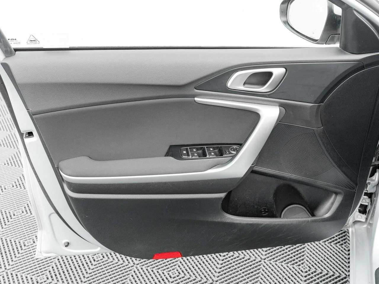 Kia Ceed - Zdjęcie 8