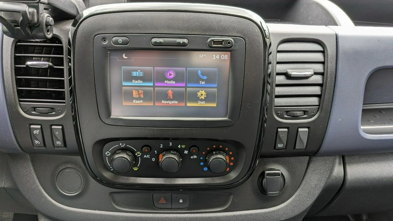 Opel Vivaro - Zdjęcie 19