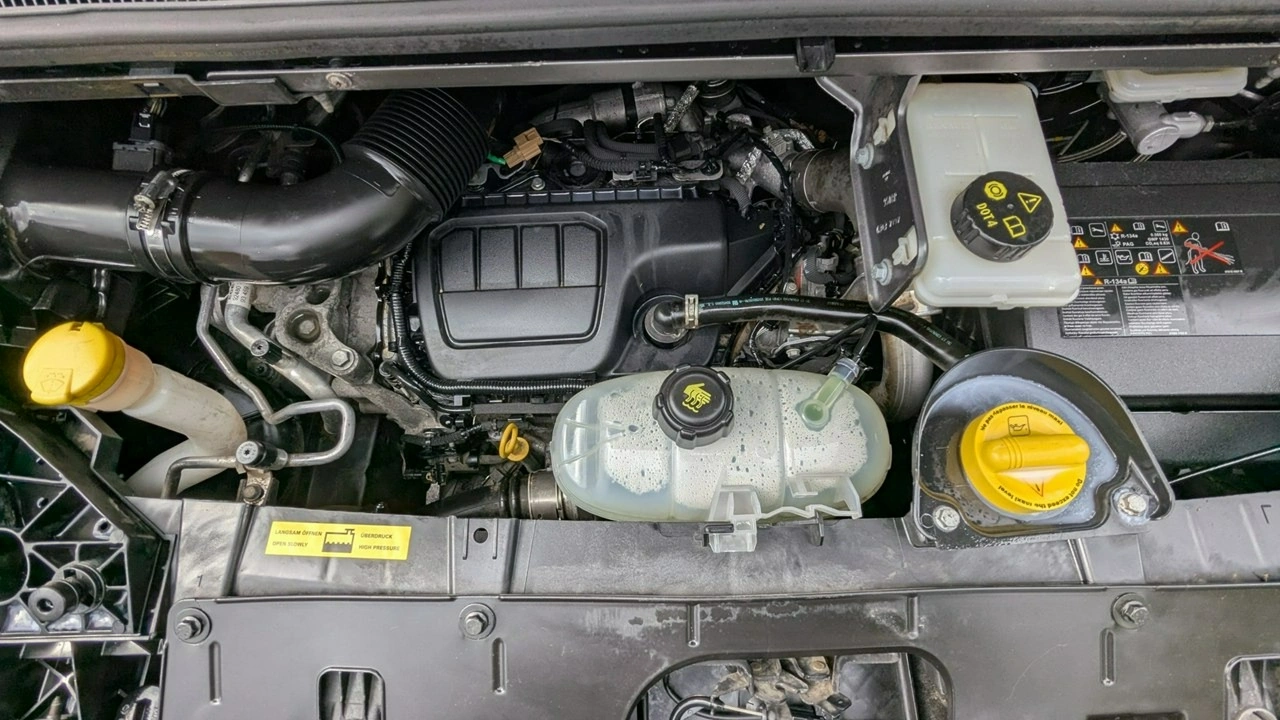 Opel Vivaro - Zdjęcie 32