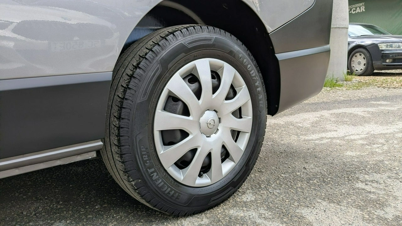 Opel Vivaro - Zdjęcie 33