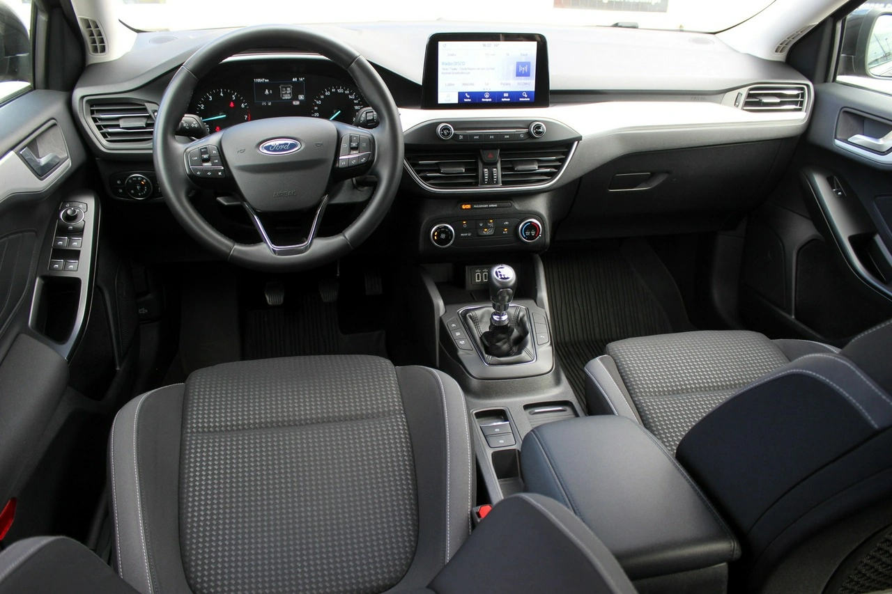 Ford Focus - Zdjęcie 11