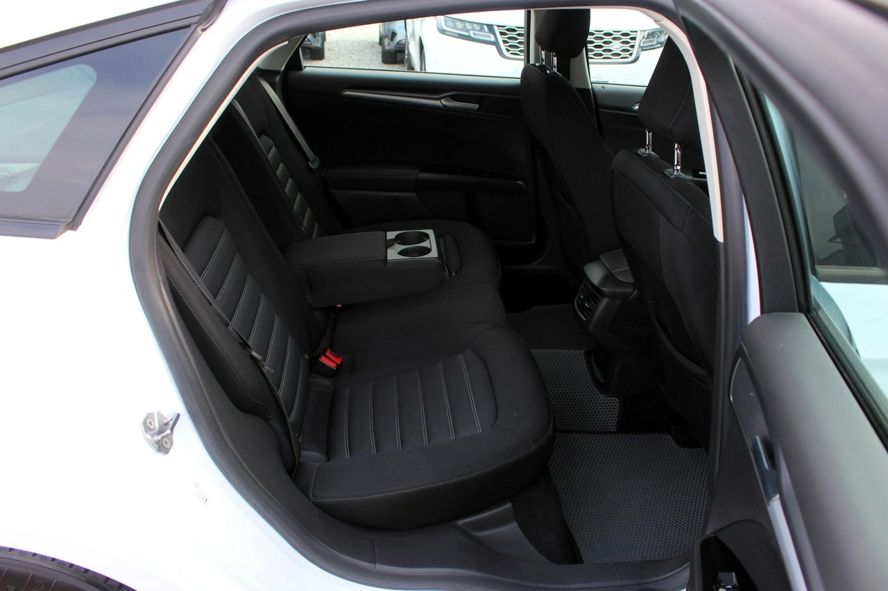 Ford Mondeo - Zdjęcie 9