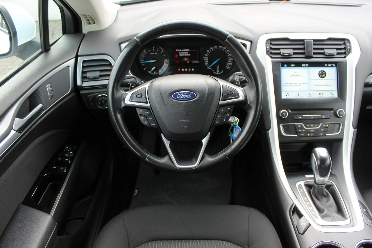Ford Mondeo - Zdjęcie 11
