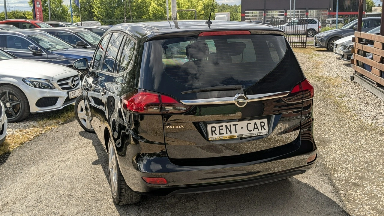 Opel Zafira - Zdjęcie 9