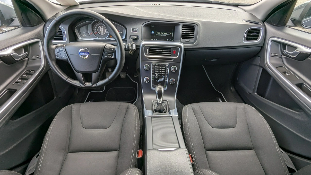Volvo V60 - Zdjęcie 18