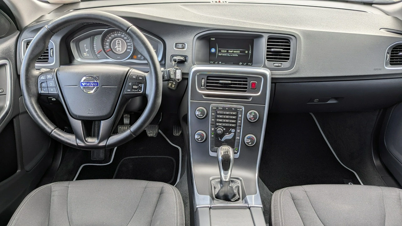 Volvo V60 - Zdjęcie 22