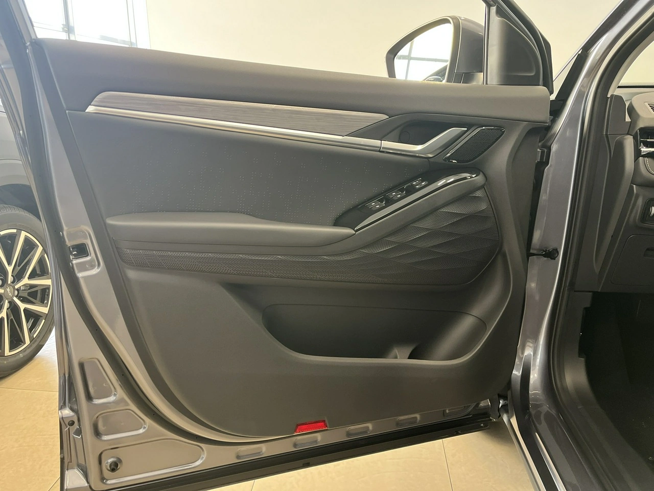 JAC JS6 - Zdjęcie 8