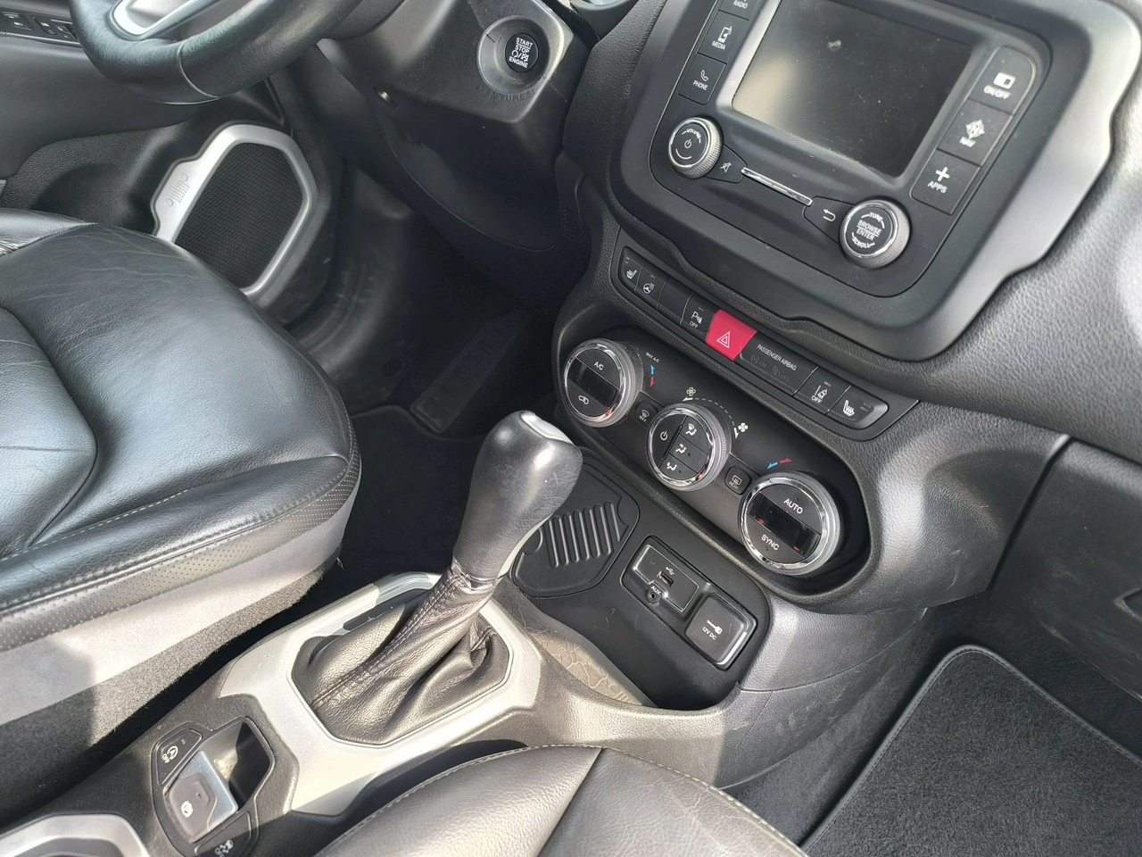 Jeep Renegade - Zdjęcie 26
