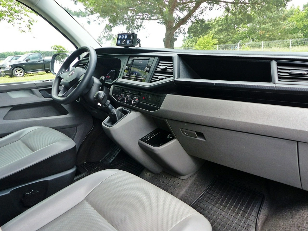 Volkswagen Transporter - Zdjęcie 27