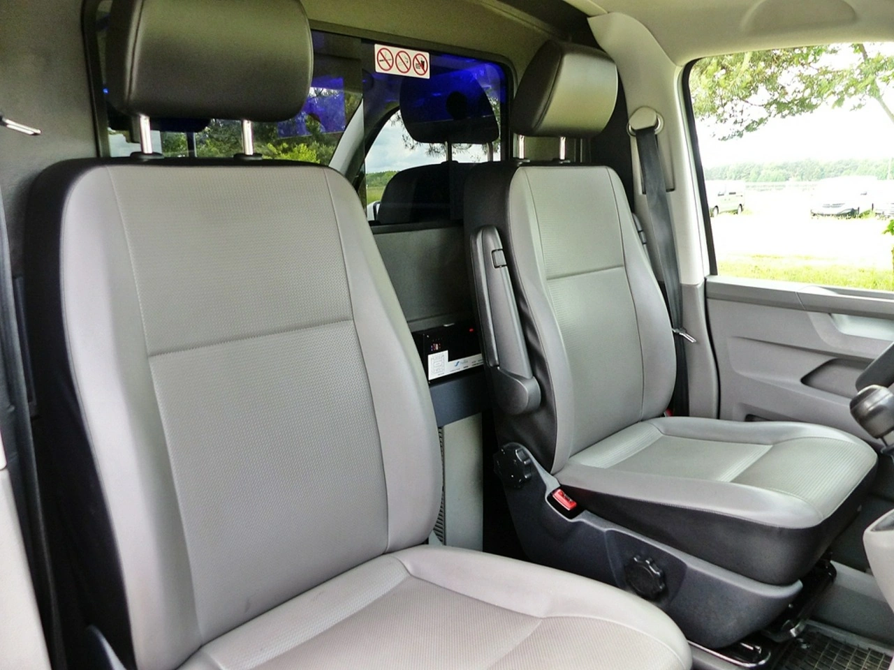 Volkswagen Transporter - Zdjęcie 29